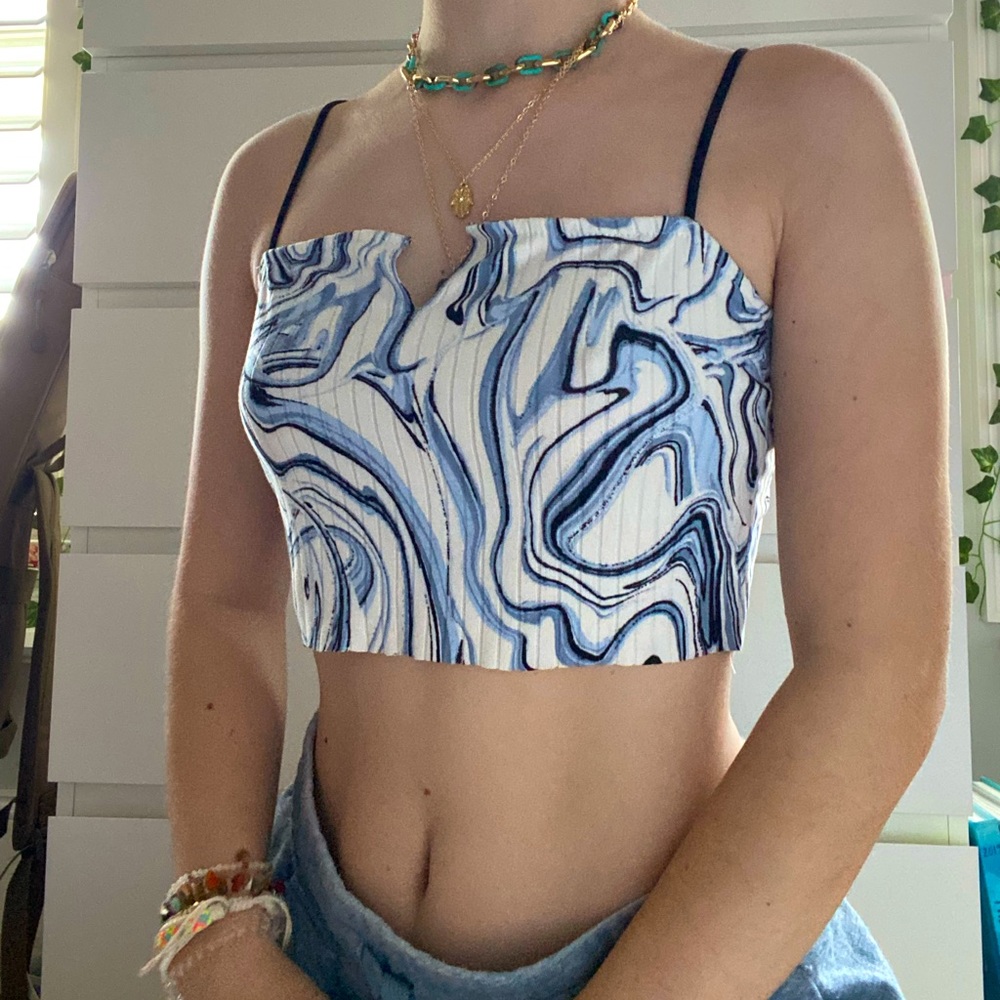 Blue swirl print crop top